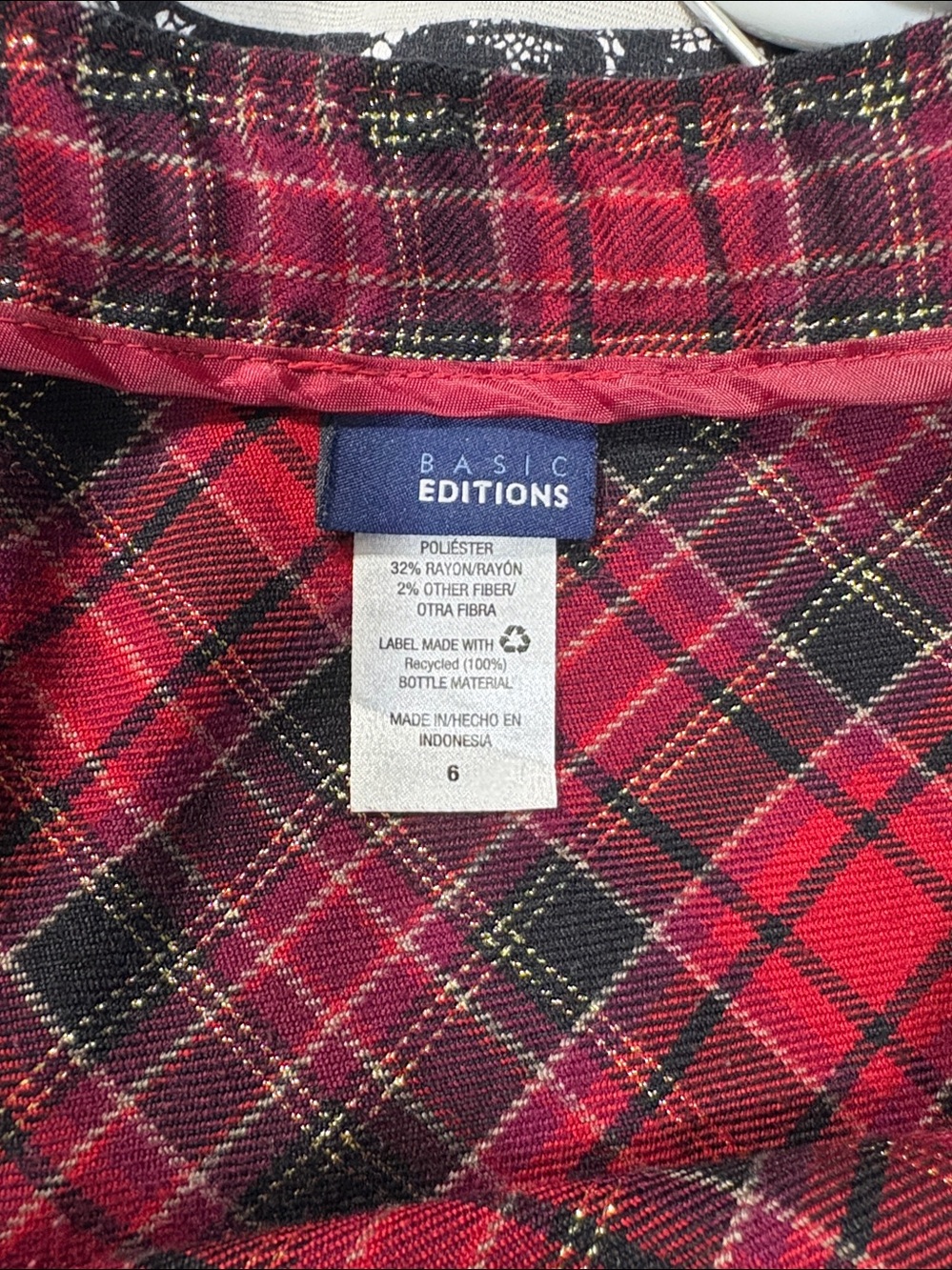 plaid skirt with gold metallic. - Picture 3 of 4